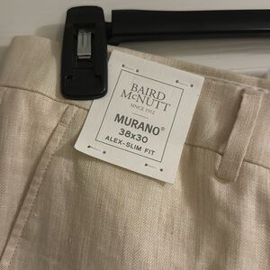 Men’s size 38 x 30 Murano linen pants